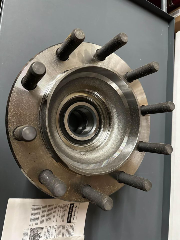 Meritor Hub Assemby With Studs and Exciter Ring A3204L1078 